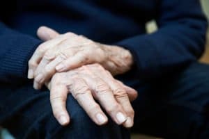 Discover the signs and symptoms of Parkinson's Disease